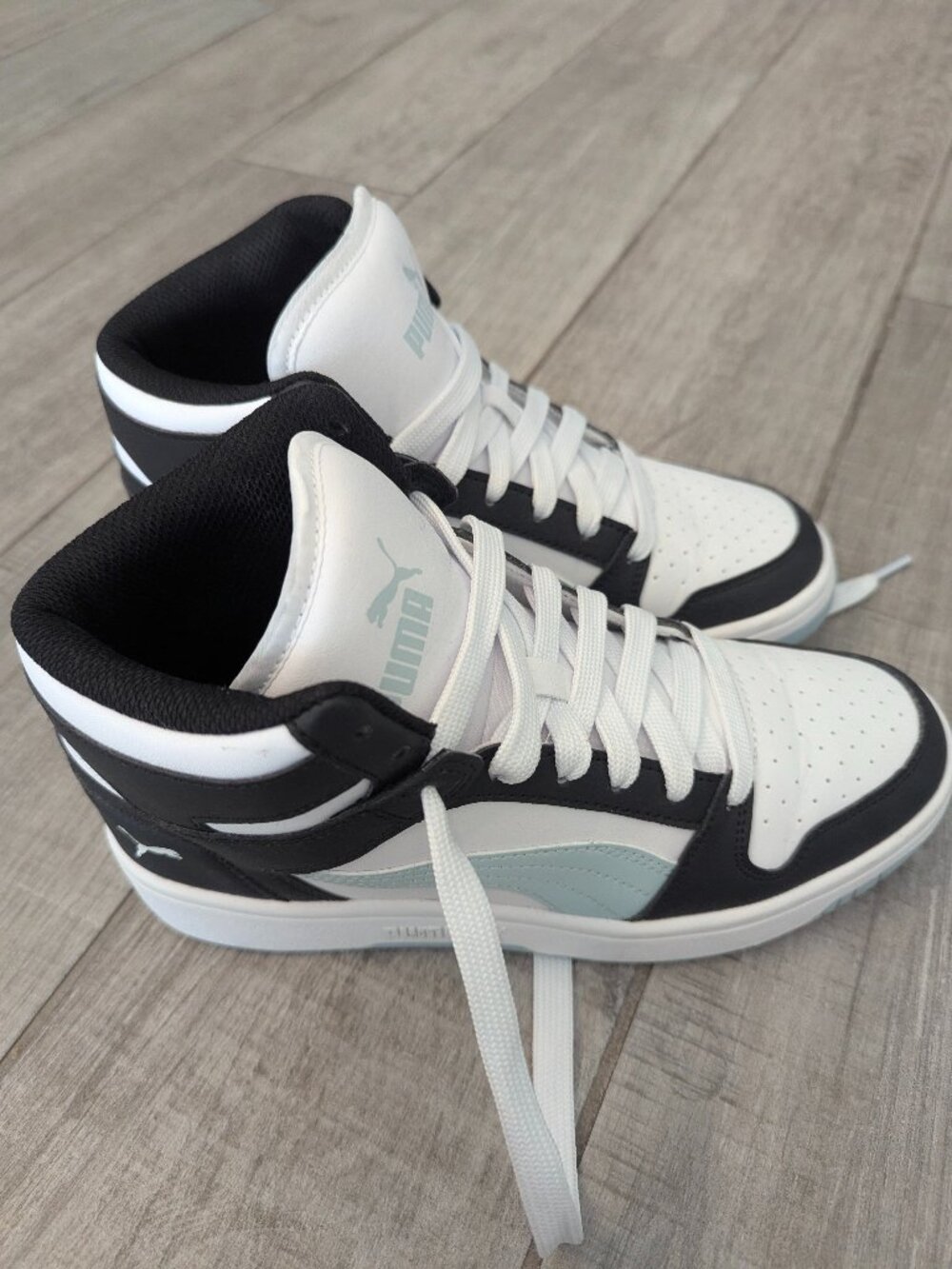 Puma High Tops